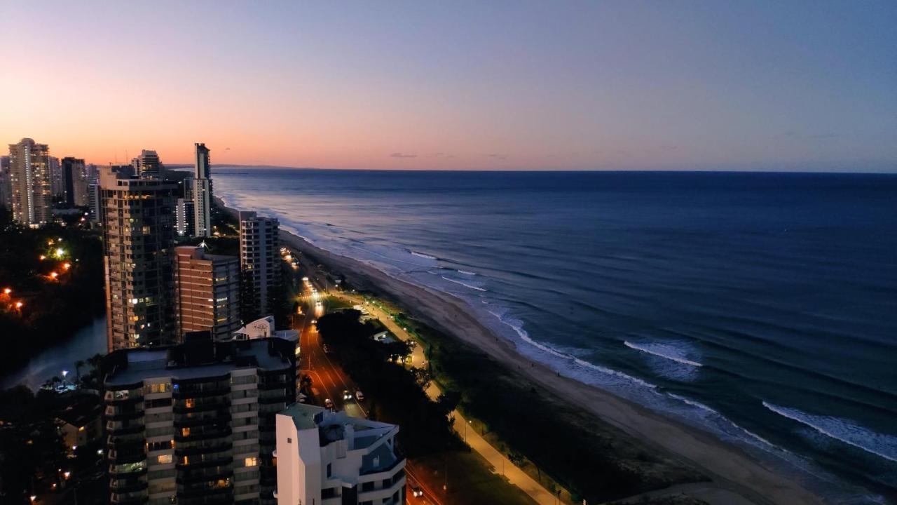 Serain Residences On Surfers Gold Coast Bagian luar foto