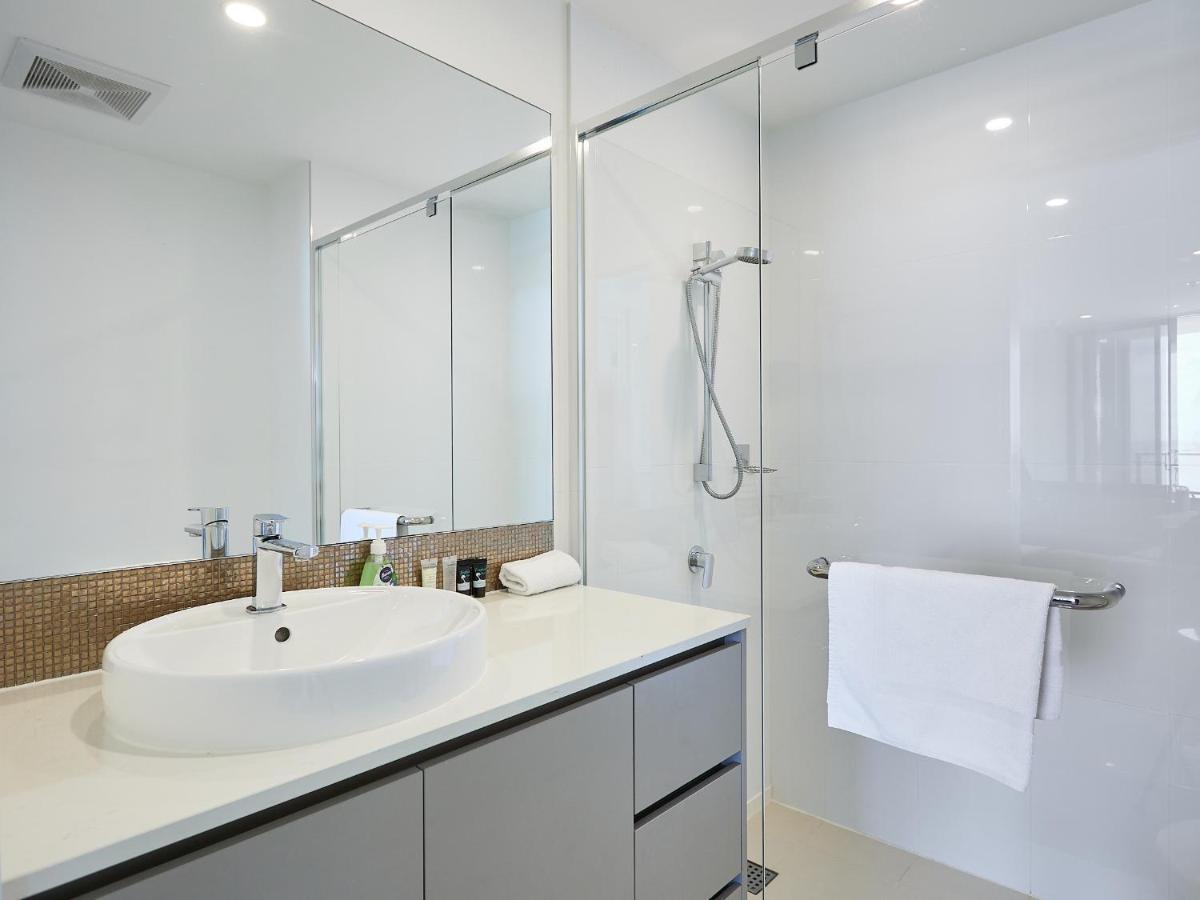 Serain Residences On Surfers Gold Coast Bagian luar foto