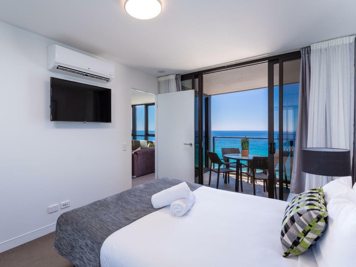 Serain Residences On Surfers Gold Coast Bagian luar foto