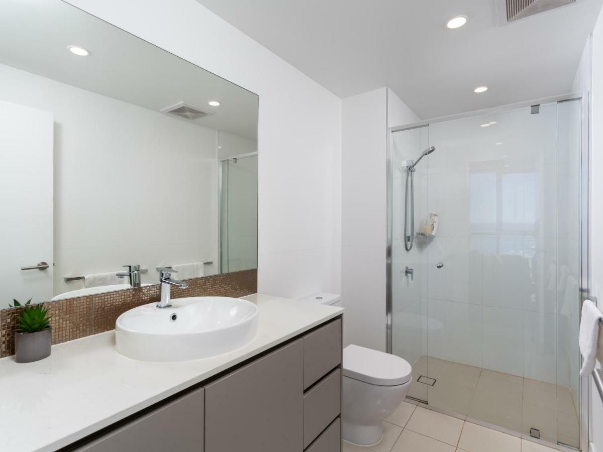 Serain Residences On Surfers Gold Coast Bagian luar foto