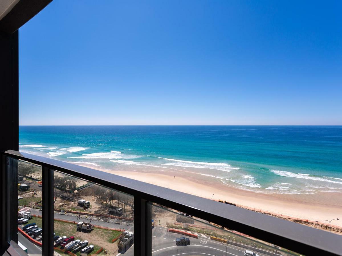 Serain Residences On Surfers Gold Coast Bagian luar foto